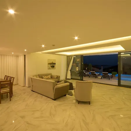 Rose 1 Villa
